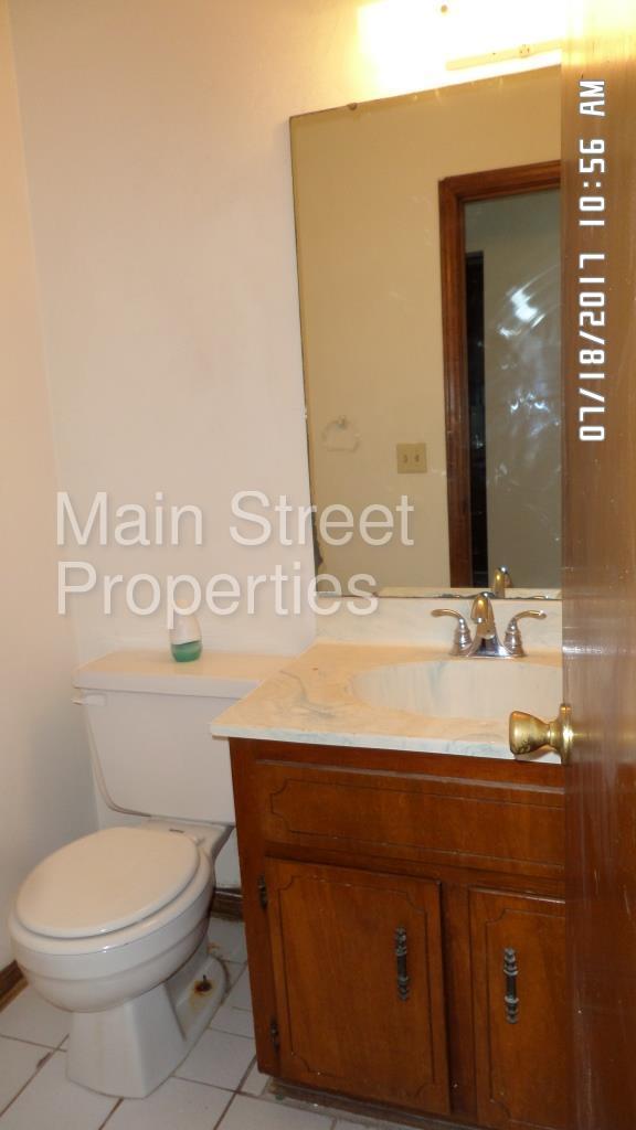 Foto del edificio - 1285 Pinnacle Cir