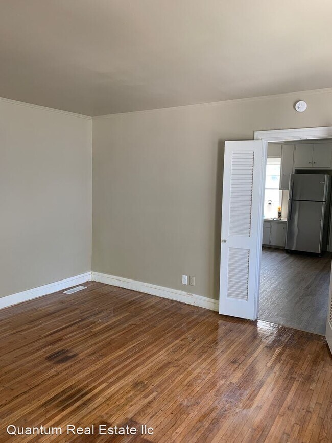 Building Photo - 3 br, 1 bath House - 2306 S. L STREET