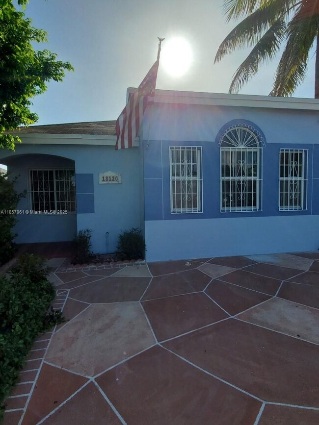 Foto del edificio - 18120 SW 137th Path