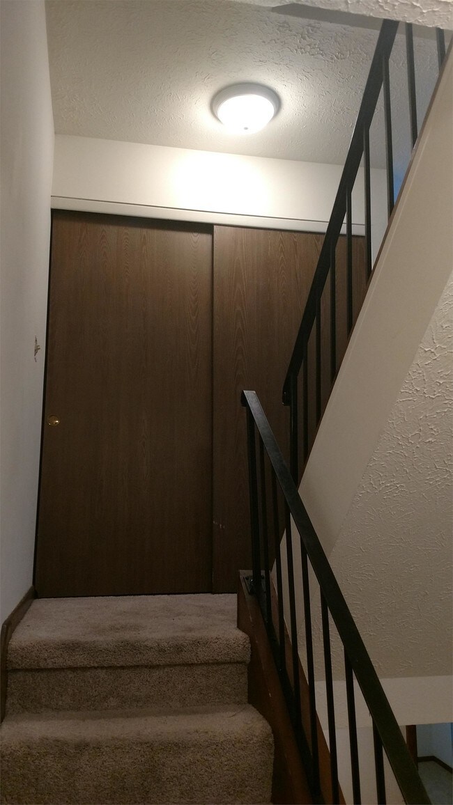 Foto del edificio - 2914 Willowood Dr