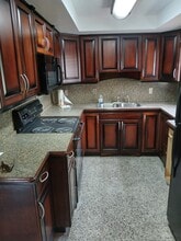 Building Photo - 360 Hibiscus Rd