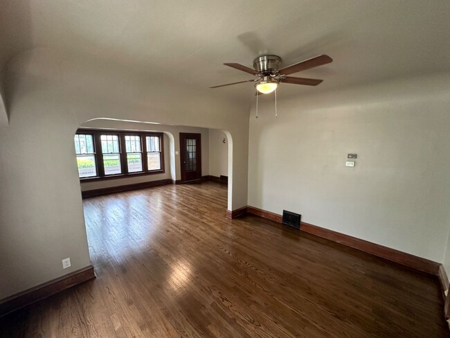 Building Photo - 5348-5350 N 35th St. (Duplex)