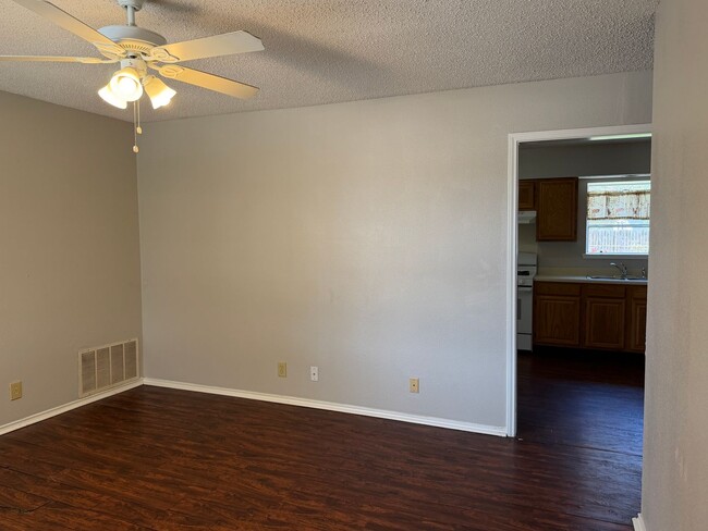Building Photo - 5203 Village Row