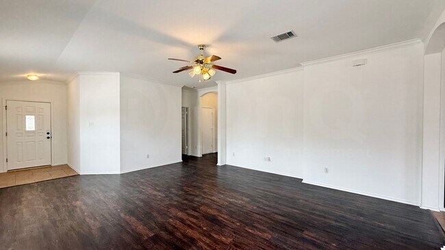 Building Photo - 1201 Kenneys Way