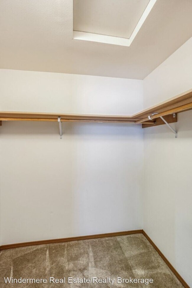 Building Photo - 5 br, 2.5 bath House - 7903 58th St NE