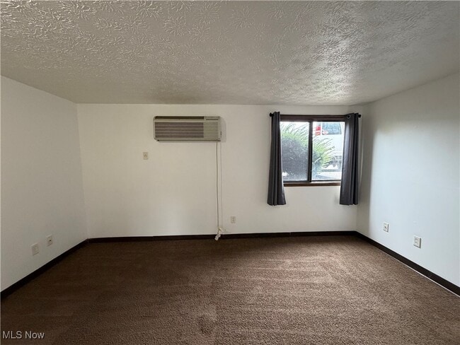 Foto del edificio - 4107 Orchard Dale Dr NW
