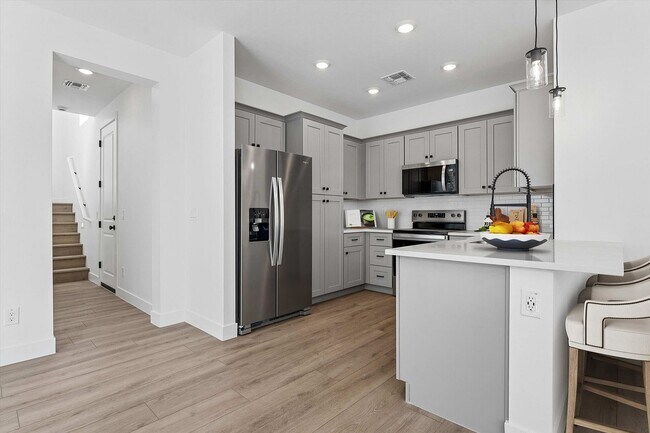 Rev3 en la estación de Avondale - Rev3 at Avondale Station | Homes for Rent