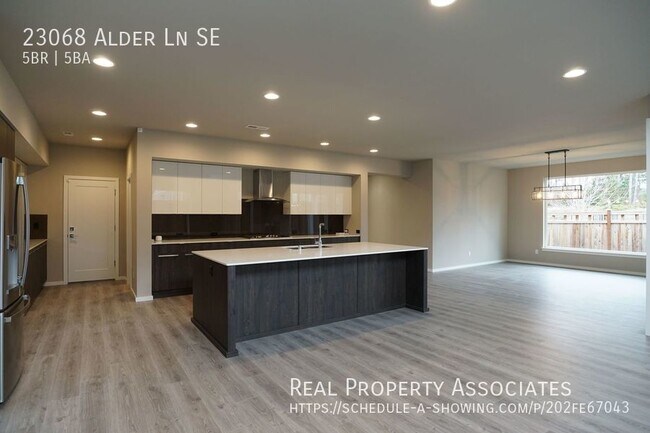 Building Photo - 23068 Alder Ln SE