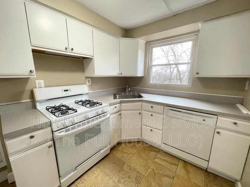 Primary Photo - 3000 Willett Rd