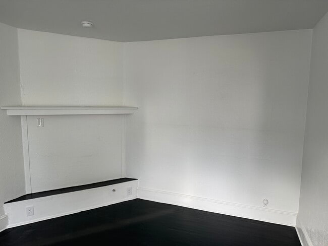 Foto del edificio - 1707 Holladay St