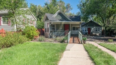 Building Photo - 520 W Pikes Peak Ave