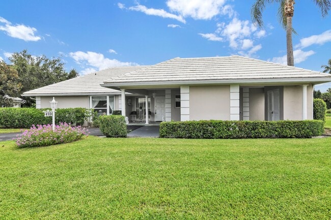 Building Photo - 450 French Royale Cir