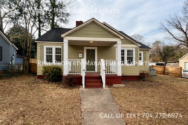 Photo - 2100 Camp Greene St House