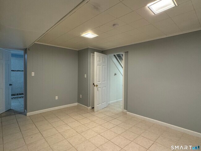 Foto del edificio - 118 Pullen Ave