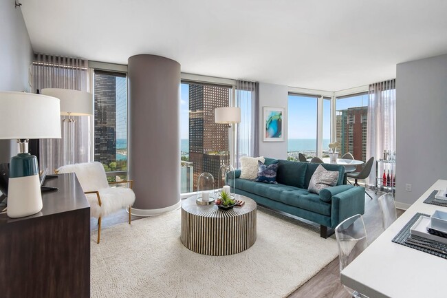 Foto del edificio - Two Bedroom 10-Tower at Moment