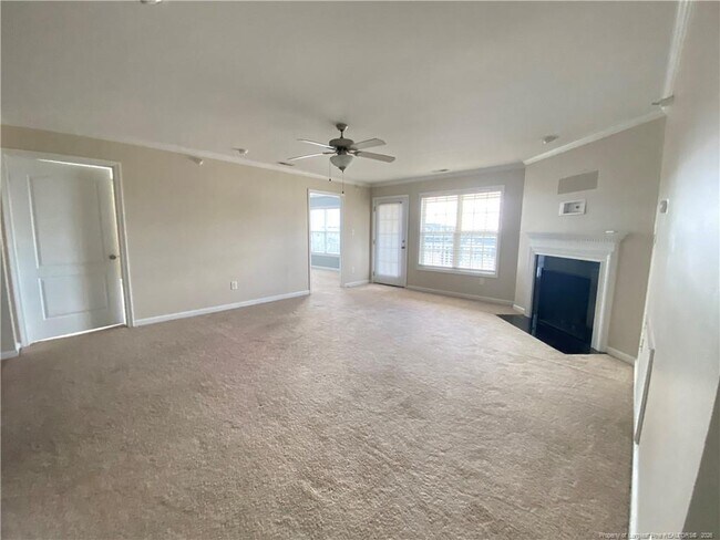 Building Photo - 1305 Kershaw Loop