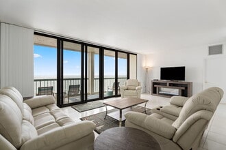 Building Photo - 9900 S Ocean Dr