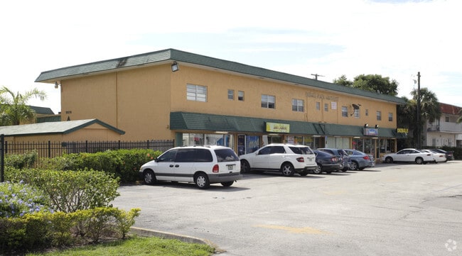 Front of Building - Emerald Plaza Apartments