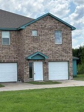 Building Photo - 1052 Agape Ct