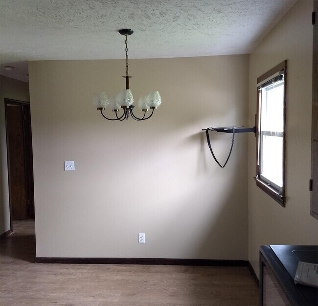 Foto del edificio - 1310 W Dakota St