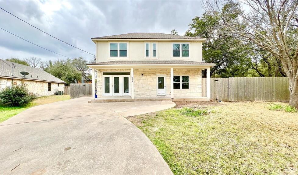 Primary Photo - 606 Wicklow Dr