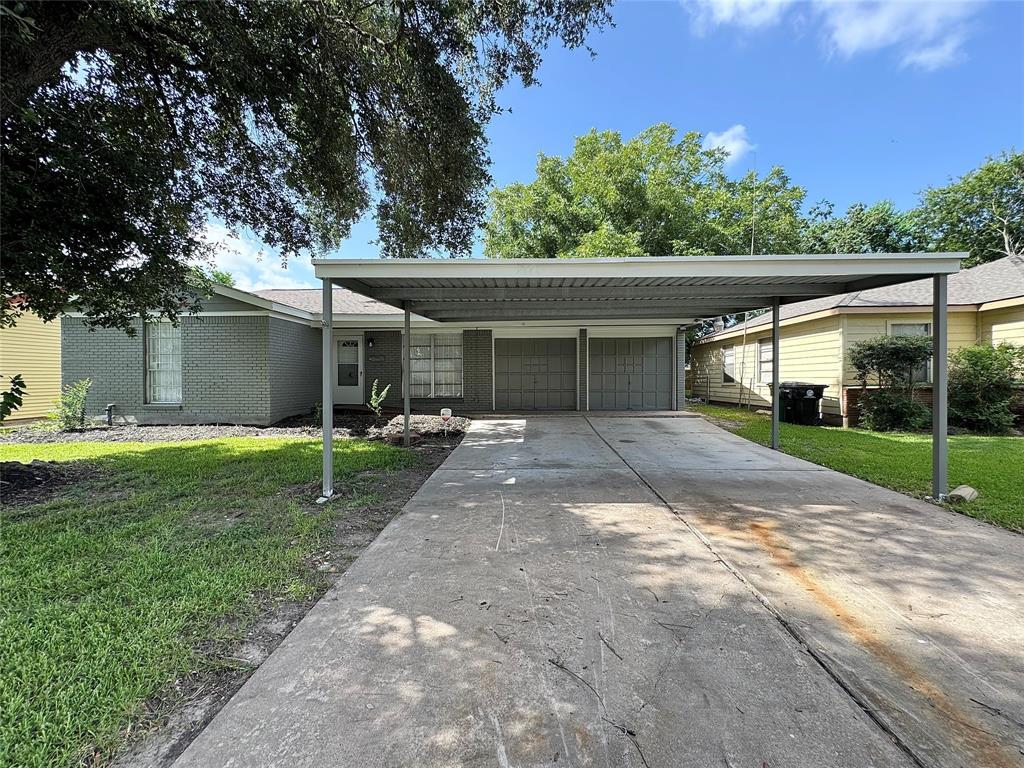 Primary Photo - 4122 Dacca Dr