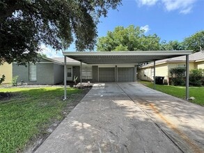 Building Photo - 4122 Dacca Dr