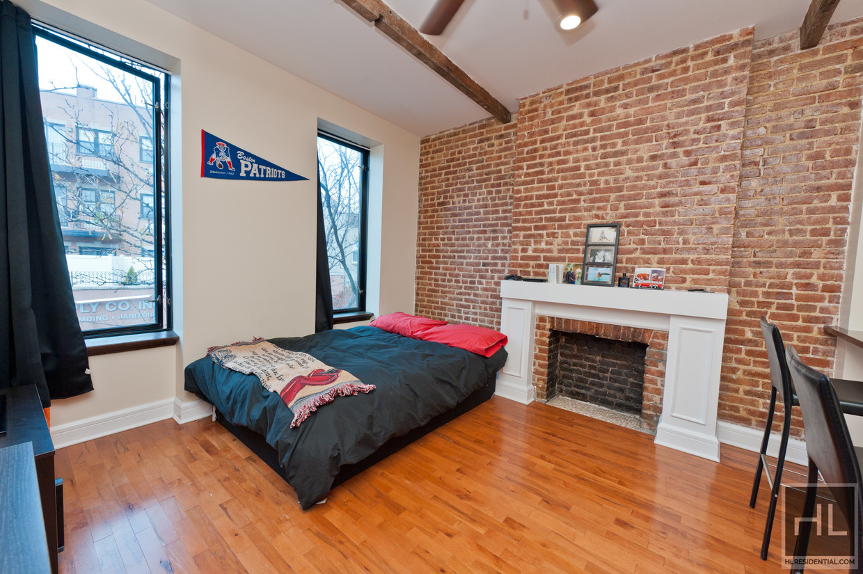 Foto principal - 1810 Astoria Blvd