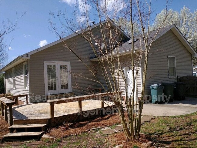 Foto del edificio - 6805 Poplar Grove Trail