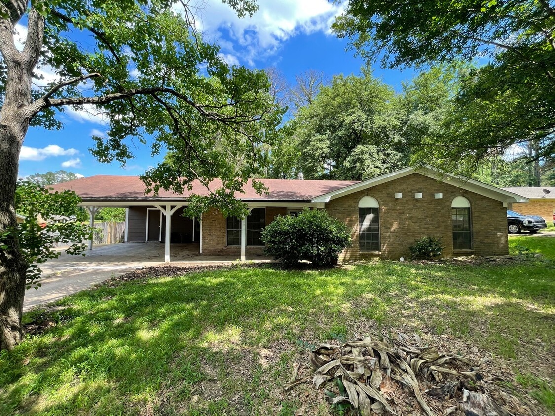 Foto principal - 609 Upper Darby Rd