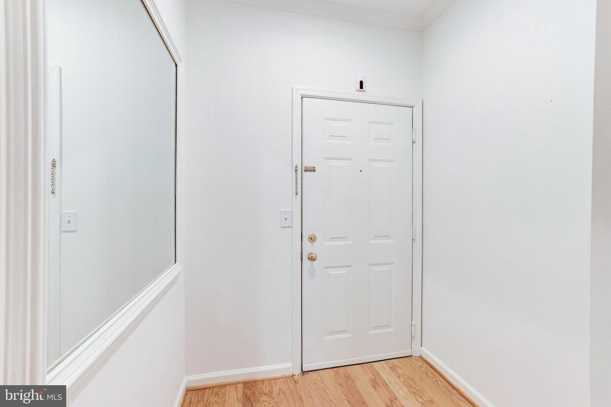 12004 Taliesin Pl Unit 15, Reston, VA 20190 Apartment for Rent in