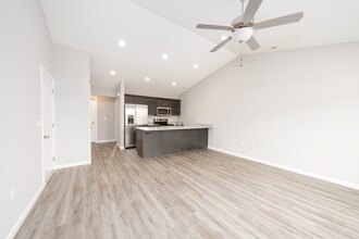 Interior Photo - Somerset Townhomes and Villas