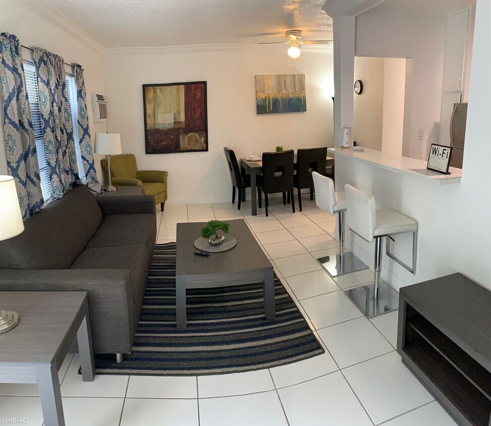 2 br, 1 bath - 913 NE 18th Ave Apt 123 - 2 br, 1 bath  - 913 NE 18th Ave Apt 123