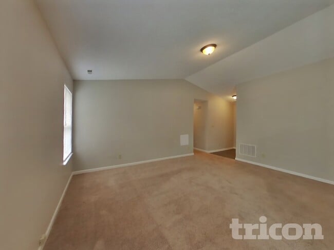 Foto del edificio - 7403 Grandview Dr