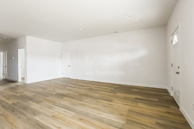 Foto del edificio - 1705 Broad Ripple Ave