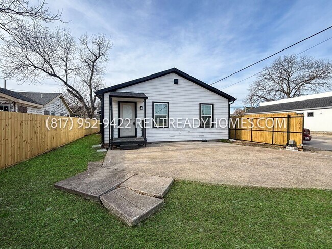 Foto del edificio - 1446 E Ann Arbor Ave