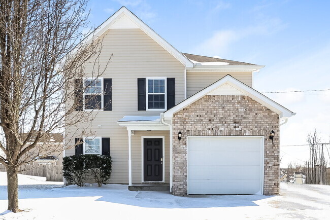 Building Photo - 300 Sarna Dr