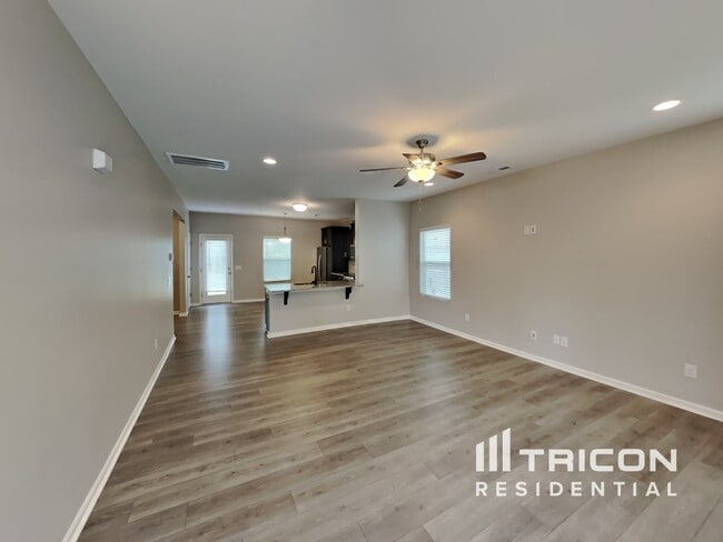 Building Photo - 1465 Seawatch Dr