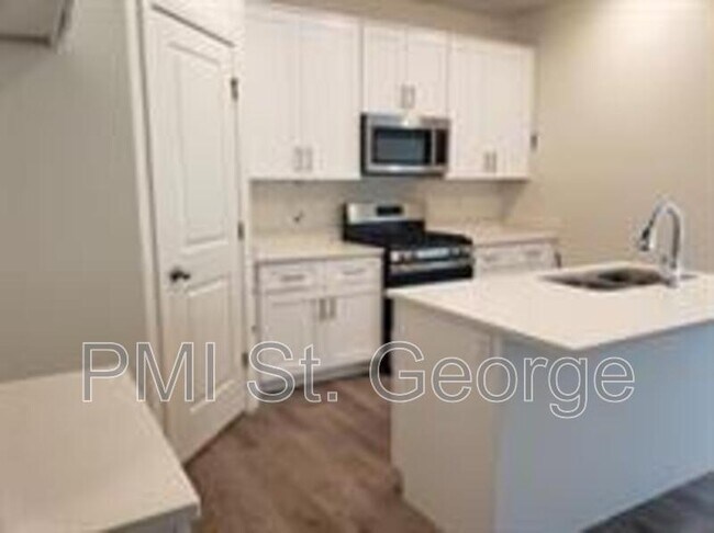 Foto del edificio - 350 W Old Hwy 91