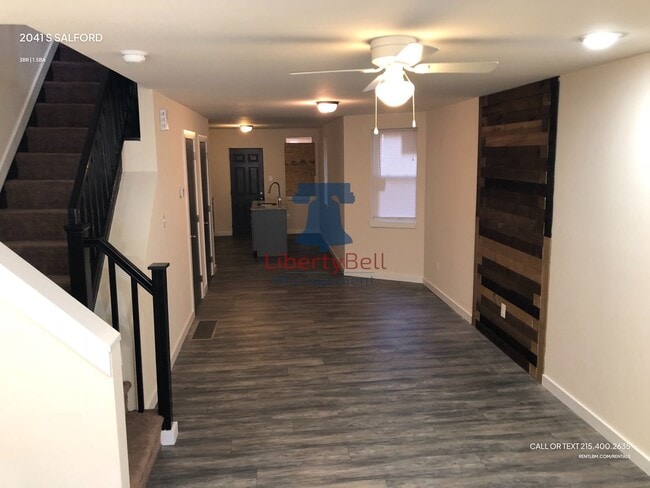 Photo - 2041 S Salford St House