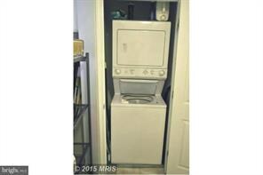 Building Photo - 2 br, 1.5 bath House - 1489 A N VAN DORN ST,