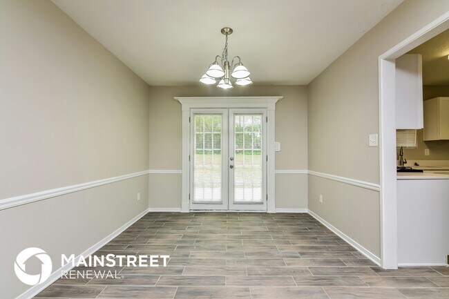 Building Photo - 3717 Paddington Trail