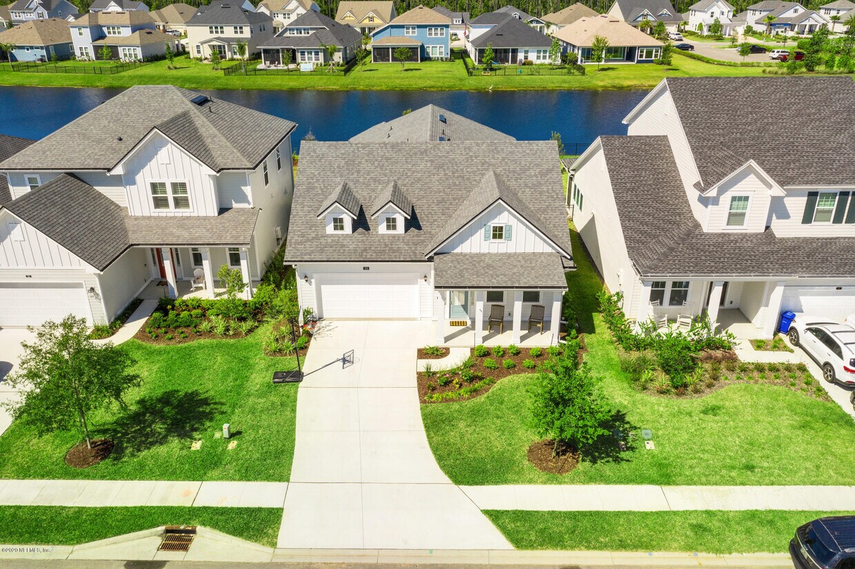Primary Photo - 102 Seabrook Dr