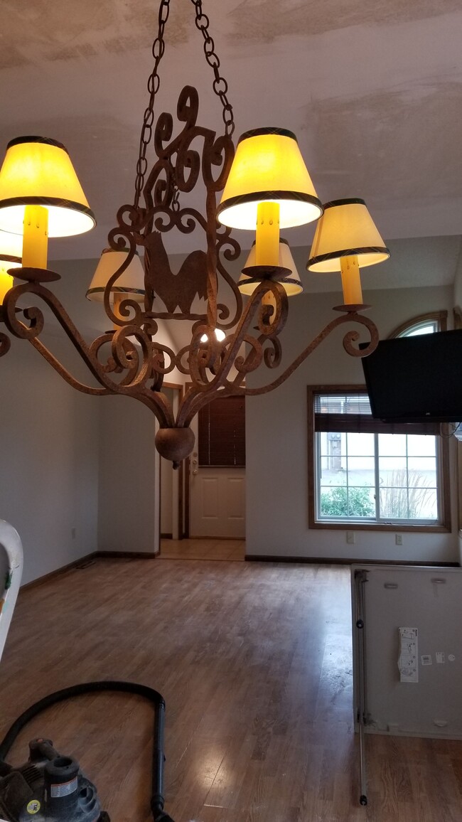 Foto del edificio - 144 Primrose Ct