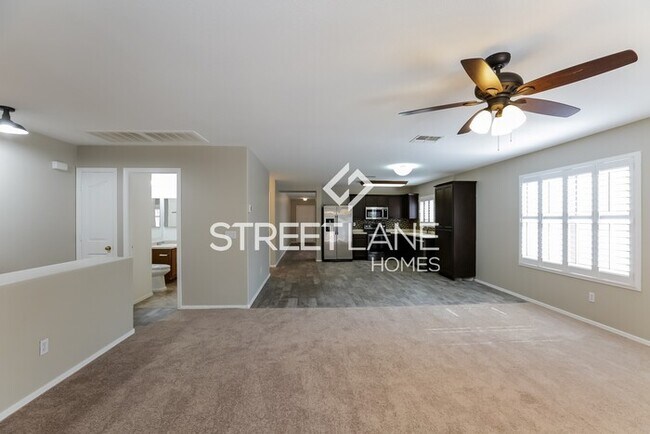 Building Photo - NOW OFFERING FIRST FULL MONTHS RENT FREE!
