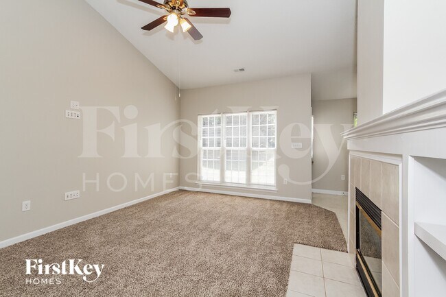 Foto del edificio - 11718 Black Maple Ave