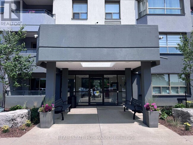 Photo du bâtiment - 200 Jamieson Pkwy