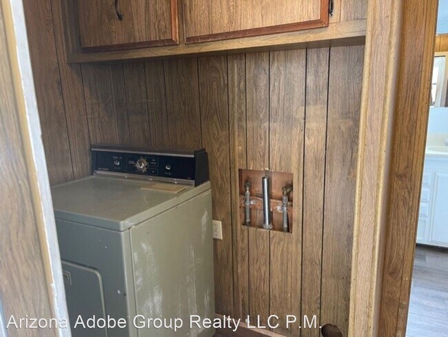 Building Photo - 2 br, 1 bath House - 5917 E. Ramada Rd.