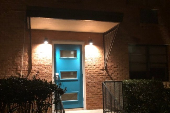 Building Photo - 1807 Caddo St
