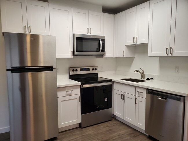 Kitchen - 5823 202nd St SW